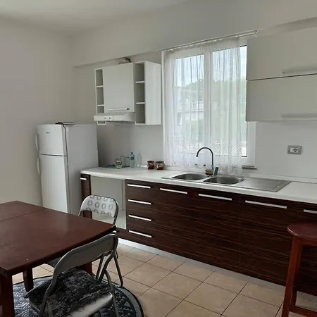 Sea Apartment *