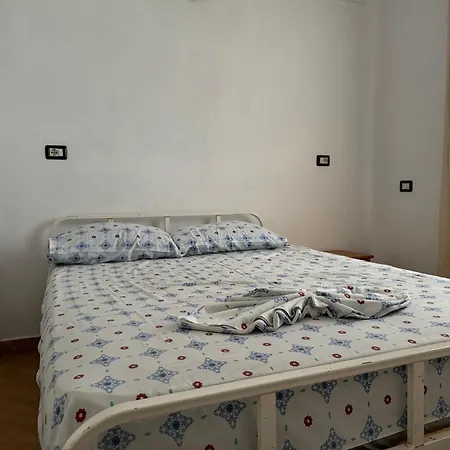 Apartment Sea